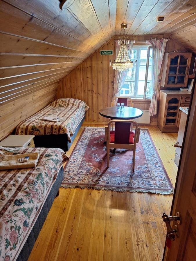 Hotelli Luostarin Puutarha Naantali Exterior foto